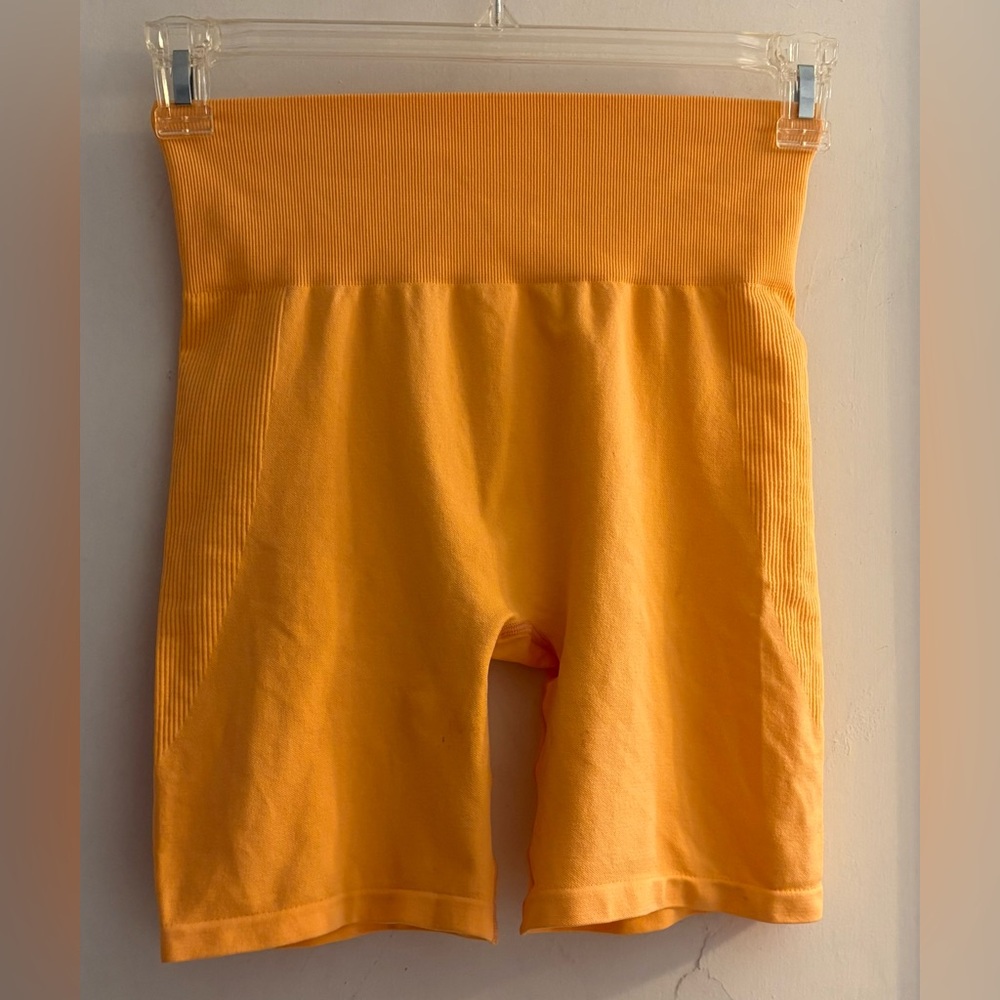 WeWoreWhat Women’s Biker Shorts Size Small